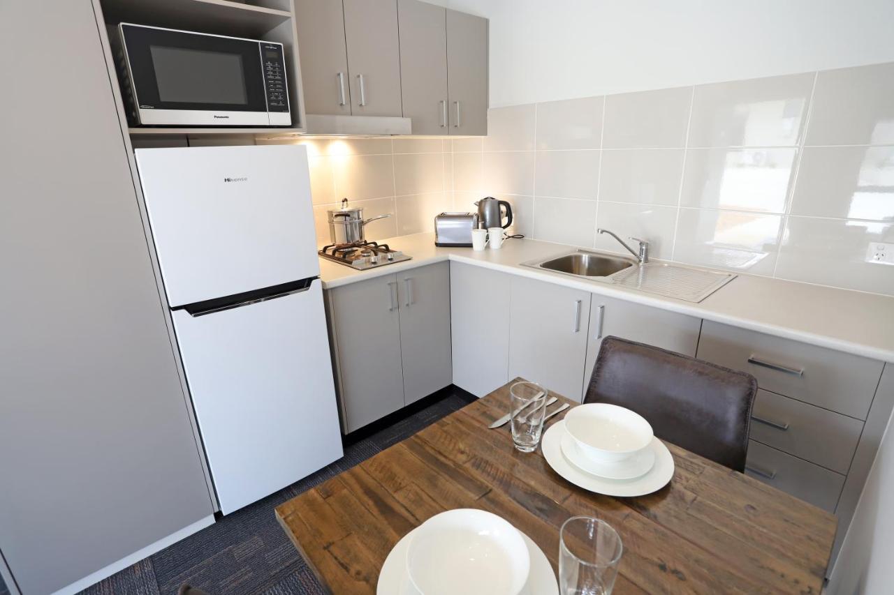Eastend Studio Apartments Даббо Екстер'єр фото